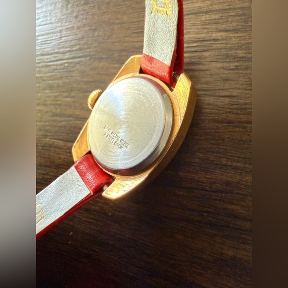 Awesome and unique vintage ladies Timex watch - Picture 6 of 6